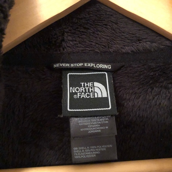 The North Face Fuzzy Fleece - Picture 4 of 6